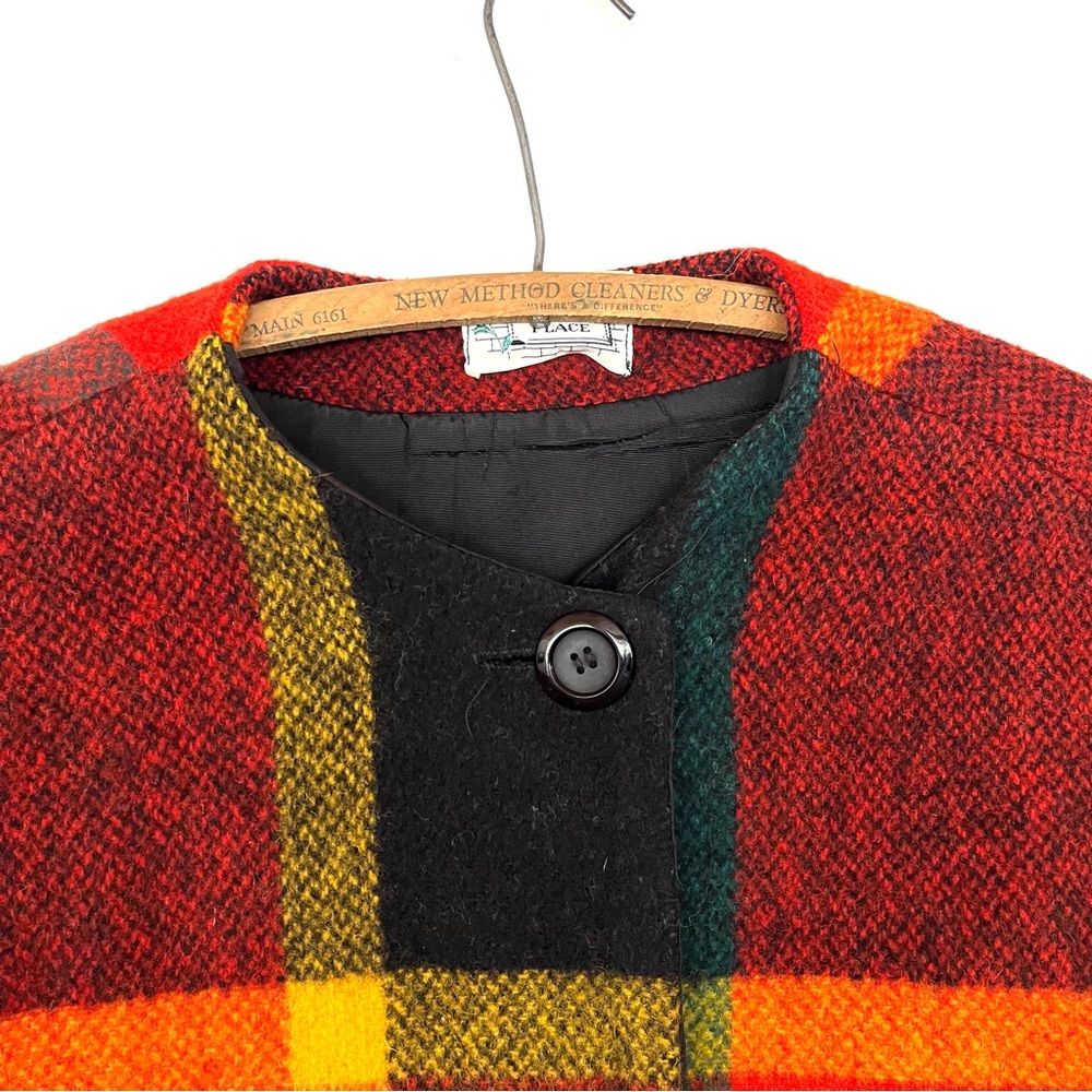 Vintage 70s 80s Rainbow Colorful Plaid Poncho Jacket Medium Short Soft Buttons - Picture 3 of 13